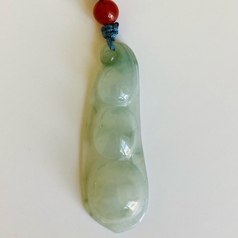 Type A jade bean pendant —sold!